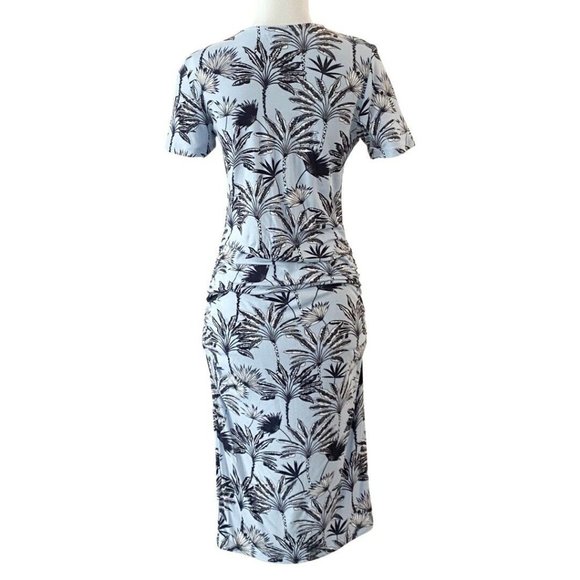 Venus Short Sleeve Round Neck Ruched Floral Pattern Knit Dress Size Small - Picture 4 of 7